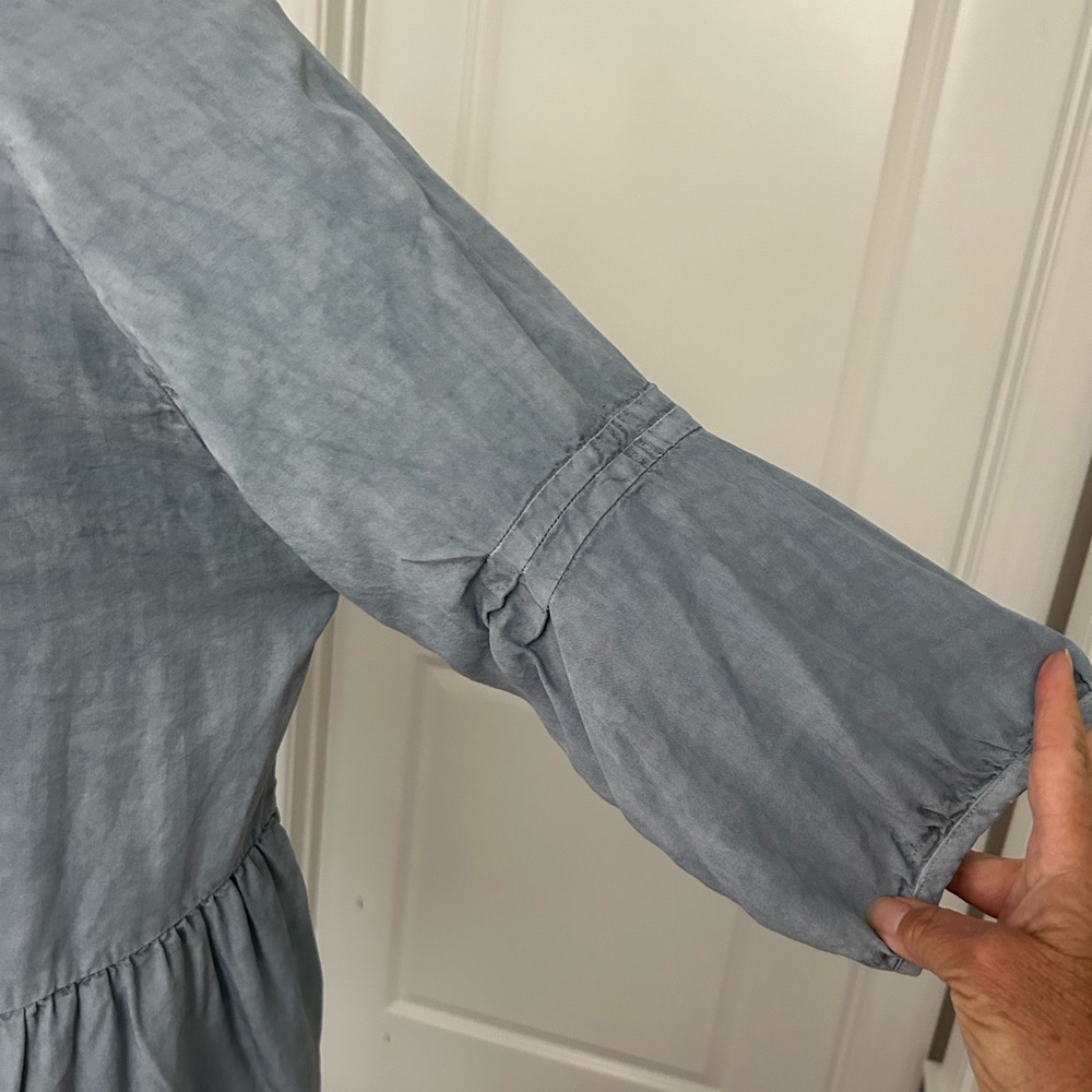 TEA N ROSE boutique blue denim chambray Tencel 3/4 Sleeve Top Size M - Picture 7 of 9